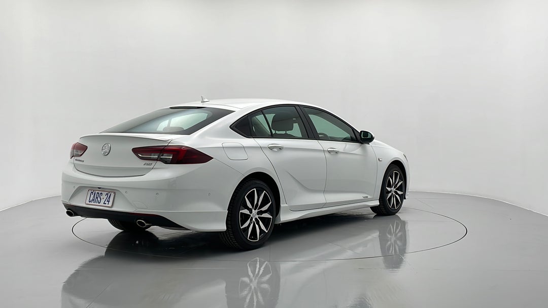 Right Back Diagonal (45- Degree) View