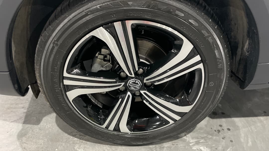 2024 MG Zst Vibe, Automatic, 20032 km, Left Front Wheel