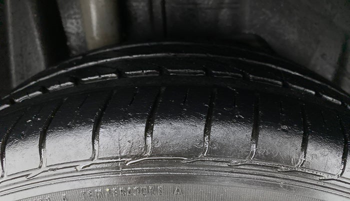 2018 Ford FREESTYLE TITANIUM PLUS 1.2 PETROL, Petrol, Manual, 17,652 km, Right Rear Tyre Tread