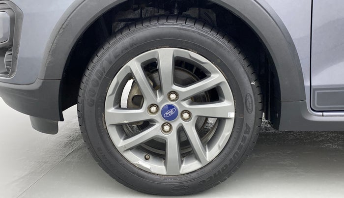 2018 Ford FREESTYLE TITANIUM PLUS 1.2 PETROL, Petrol, Manual, 17,652 km, Left Front Wheel