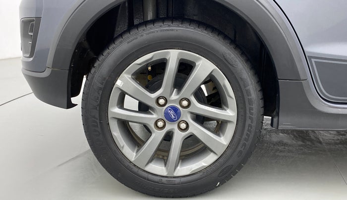 2018 Ford FREESTYLE TITANIUM PLUS 1.2 PETROL, Petrol, Manual, 17,652 km, Right Rear Wheel