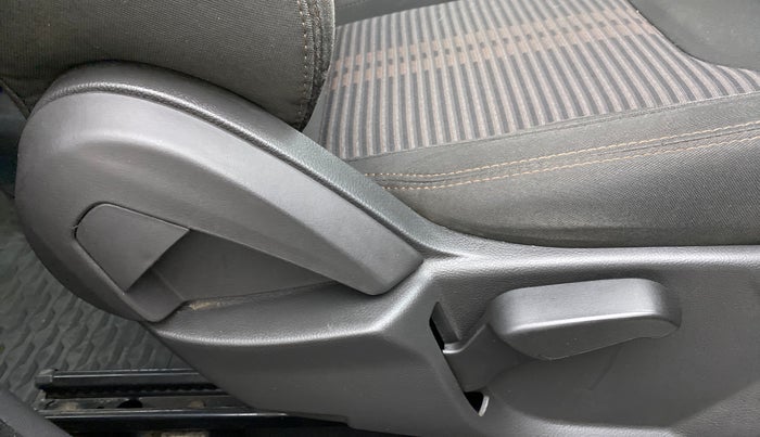 2018 Ford FREESTYLE TITANIUM PLUS 1.2 PETROL, Petrol, Manual, 17,652 km, Driver Side Adjustment Panel