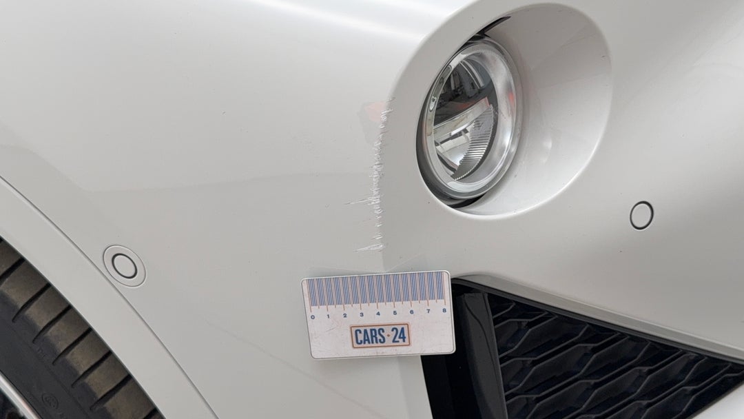 Bumper Front Scratch