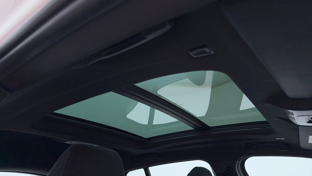 Interior Sunroof/Moonroof