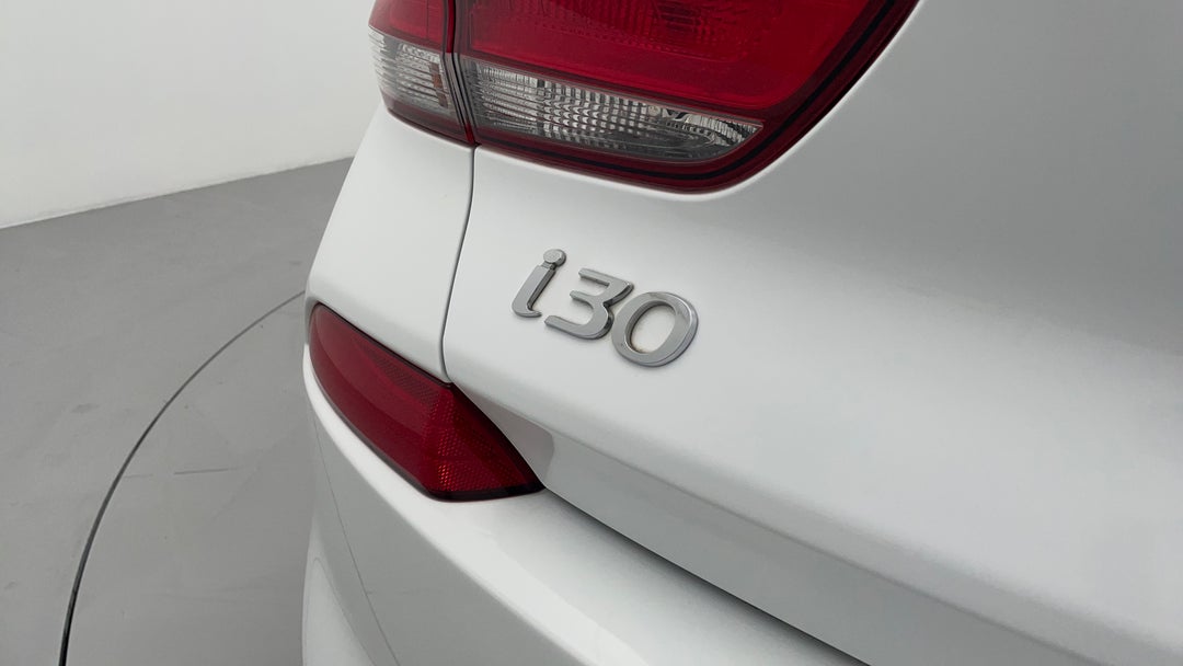 2020 Hyundai i30 Active, Automatic, 64099 km, Badge (Boot Left Side)