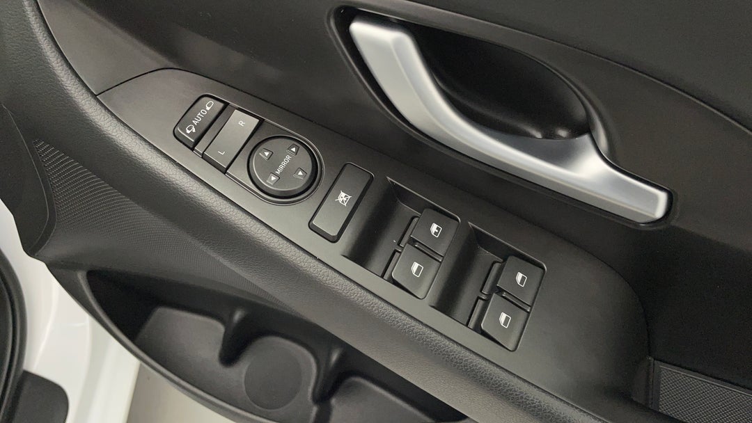 2020 Hyundai i30 Active, Automatic, 64099 km, Drivers Side Door Panel Controls