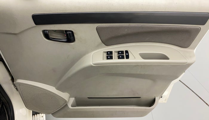 2020 Mahindra Scorpio S5, Diesel, Manual, 85,566 km, Driver Side Door Panels Control