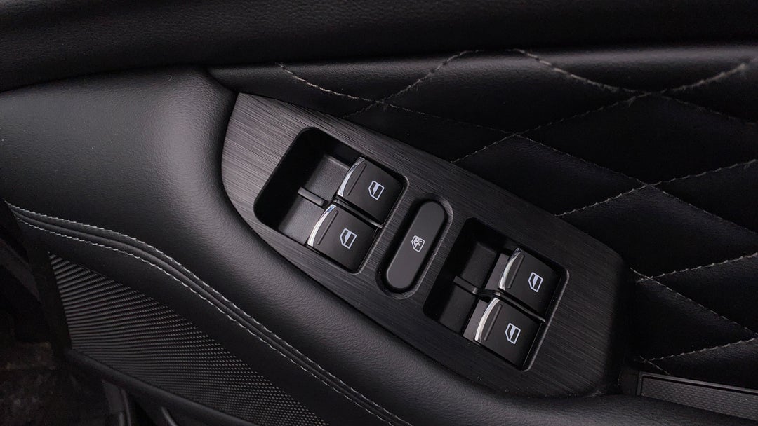 Drivers Side Door Panel Controls