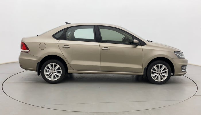 2017 Volkswagen Vento HIGHLINE PLUS 1.5 16 ALLOY, Diesel, Manual, 95,112 km, Right Side View