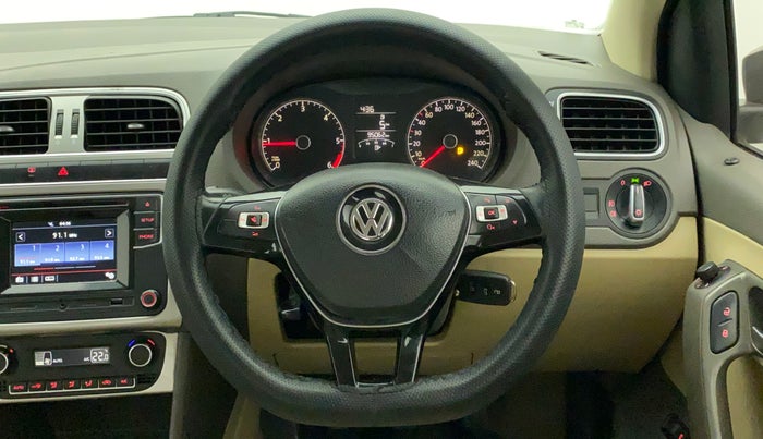 2017 Volkswagen Vento HIGHLINE PLUS 1.5 16 ALLOY, Diesel, Manual, 95,112 km, Steering Wheel Close Up
