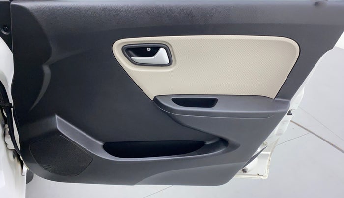 2019 Maruti Alto LXI, Petrol, Manual, 17,141 km, Driver Side Door Panels Control