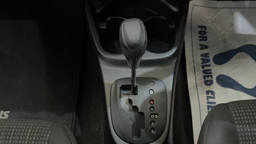 2019 Toyota Yaris Ascent, Automatic, 61295 km, Gear Lever 