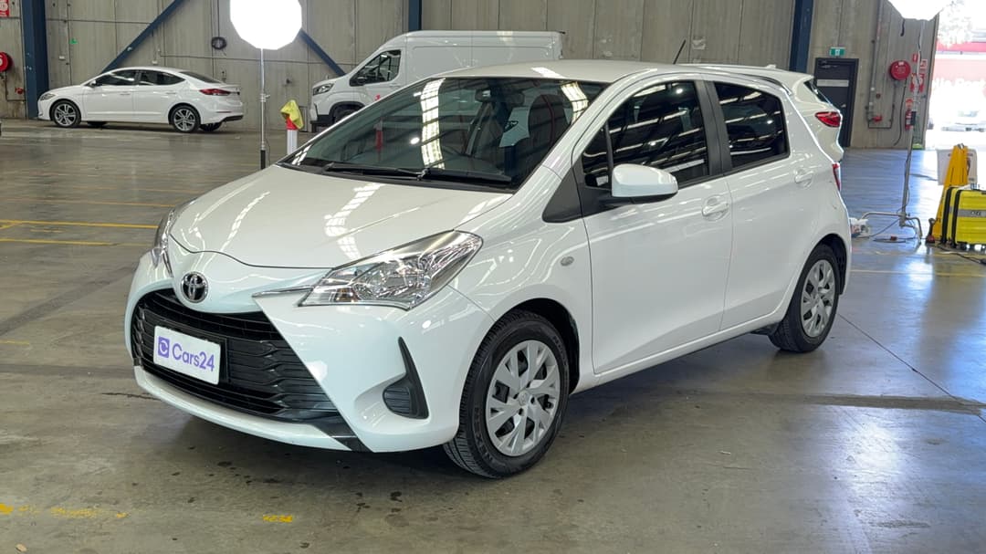 2019 Toyota Yaris Ascent, Automatic, 61295 km, Left Front Diagonal (45- Degree) View