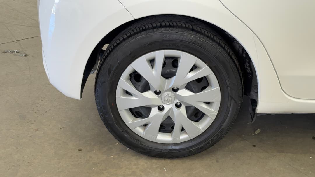 2019 Toyota Yaris Ascent, Automatic, 61295 km, Right Rear Wheel