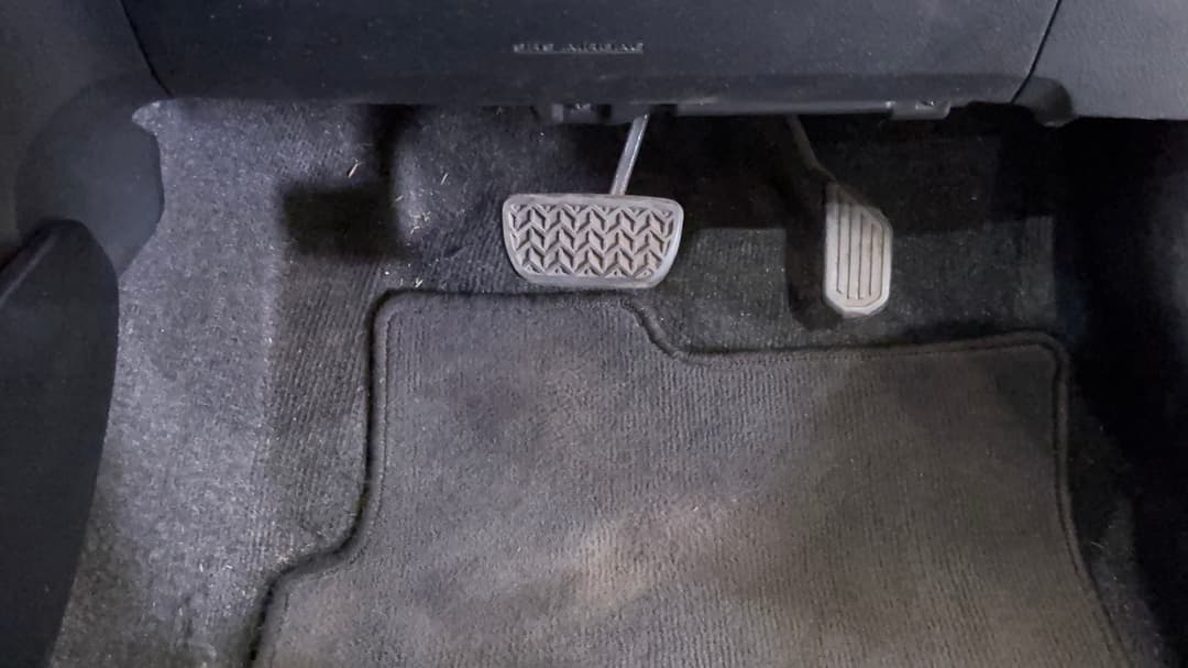 2019 Toyota Yaris Ascent, Automatic, 61295 km, Pedals and Footmat