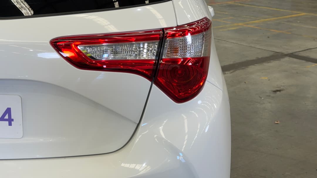 2019 Toyota Yaris Ascent, Automatic, 61295 km, Badge (Boot Right Side)