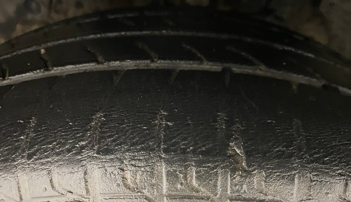 2014 Tata Zest XMS RT, Petrol, Manual, 51,426 km, Left Front Tyre Tread