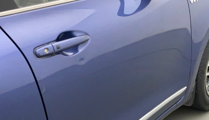 2018 Maruti Dzire ZXI PLUS AMT, Petrol, Automatic, 35,198 km, Driver-side door - Slightly dented