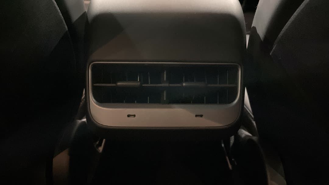 2023 Tesla Model Y Rear-wheel Drive, Automatic, 23848 km, Rear A/C Vent