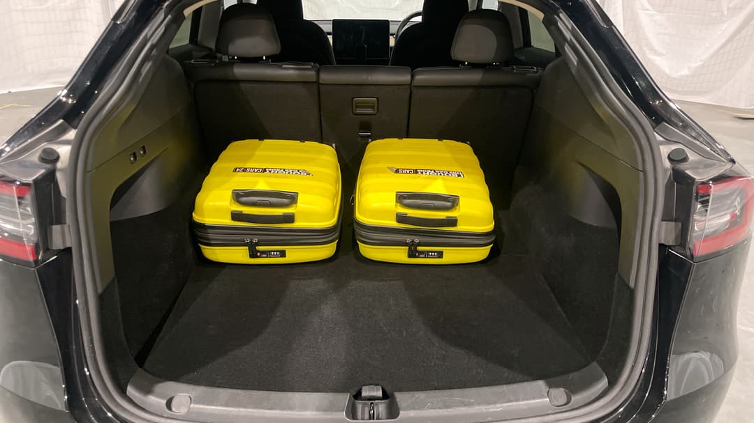 2023 Tesla Model Y Rear-wheel Drive, Automatic, 23848 km, Boot Inside View with Luggage