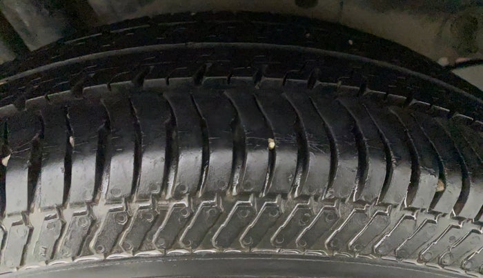 2016 Maruti Swift Dzire VXI, Petrol, Manual, 34,483 km, Left Front Tyre Tread
