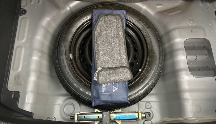 2018 Hyundai Grand i10 SPORTZ 1.2 KAPPA VTVT, Petrol, Manual, 18,043 km, Spare Tyre