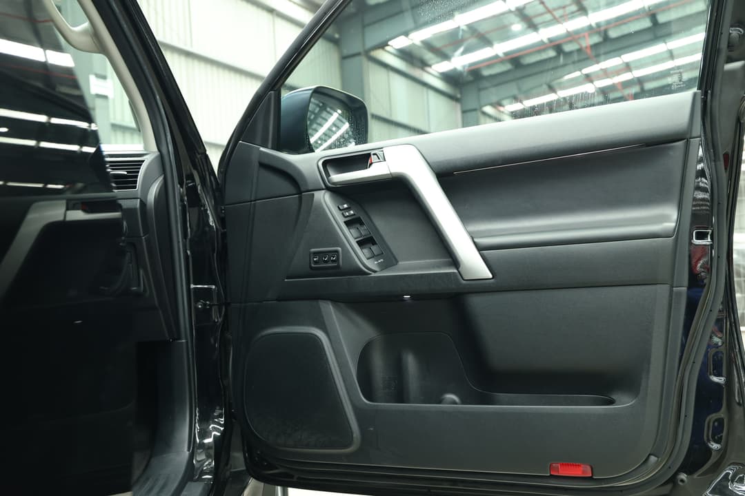 2021 Toyota Landcruiser Prado Kakadu, Automatic, 83999 km, Speaker View