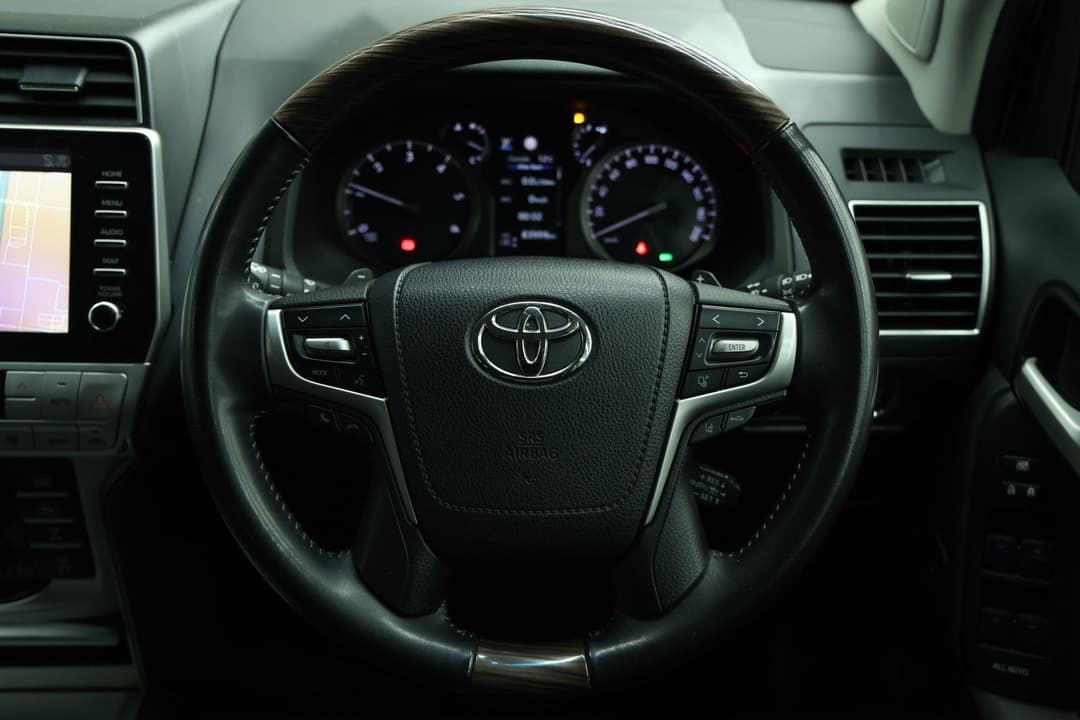2021 Toyota Landcruiser Prado Kakadu, Automatic, 83999 km, Steering Wheel Close-up