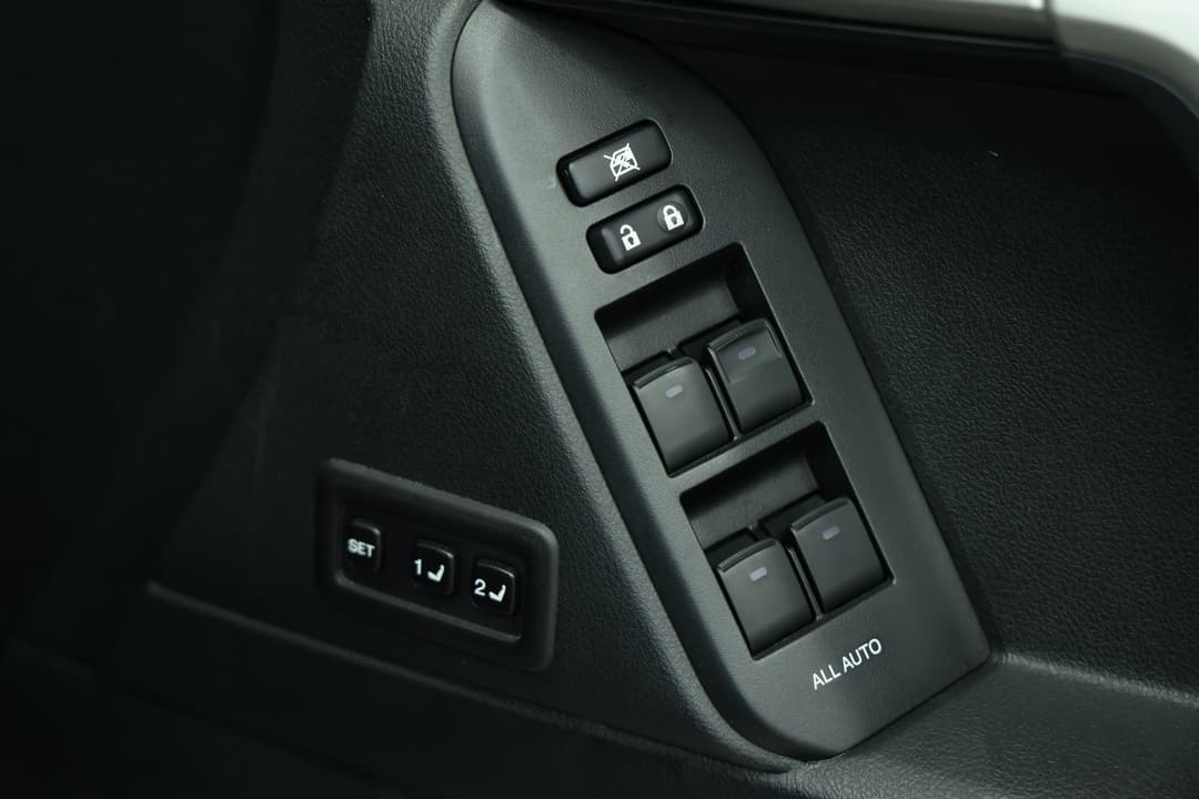 2021 Toyota Landcruiser Prado Kakadu, Automatic, 83999 km, Drivers Side Door Panel Controls