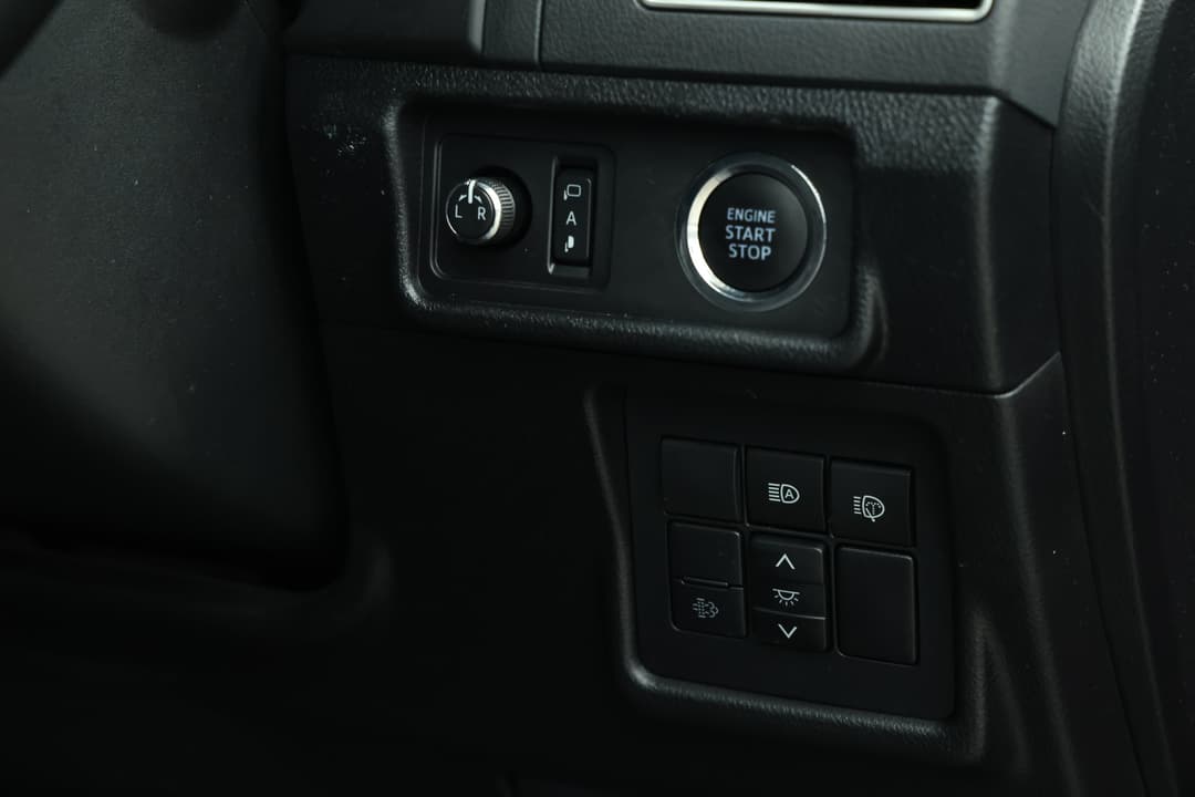 2021 Toyota Landcruiser Prado Kakadu, Automatic, 83999 km, Utility Switches/Buttons