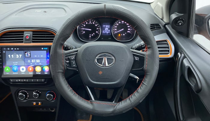 2018 Tata TIAGO NRG PETROL, Petrol, Manual, 40,612 km, Steering Wheel Close Up