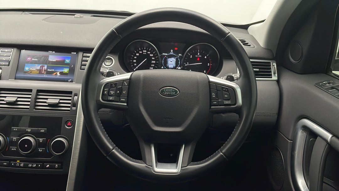 2017 Land Rover Discovery Sport Td4 150 Se 5 Seat, Automatic, 53836 km, Steering Wheel Close-up