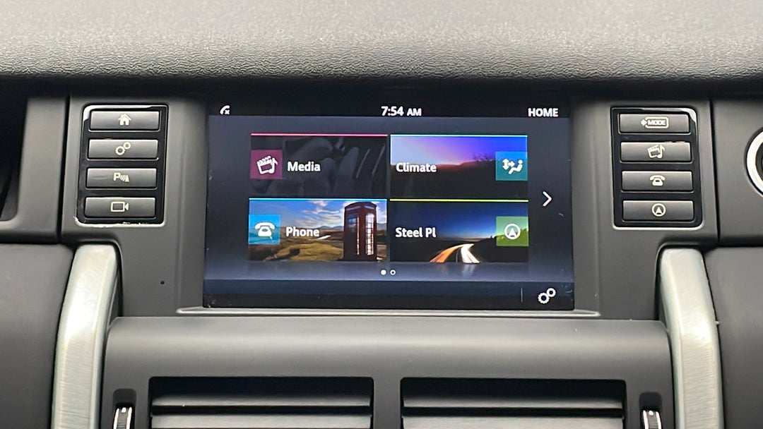 2017 Land Rover Discovery Sport Td4 150 Se 5 Seat, Automatic, 53836 km, Infotainment System