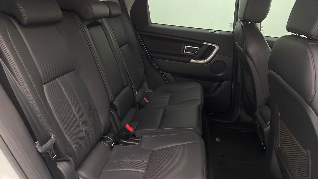 2017 Land Rover Discovery Sport Td4 150 Se 5 Seat, Automatic, 53836 km, Right Side Rear Door Cabin View