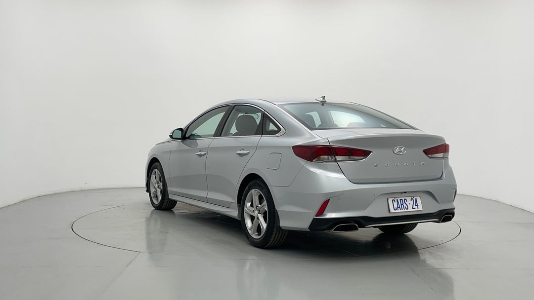 Left Back Diagonal (45- Degree) View