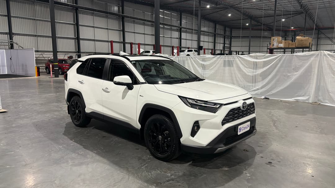 2025 Toyota RAV4 Cruiser (2WD) Hybrid, Automatic, 29489 km, Right Front Diagonal (45- Degree) View