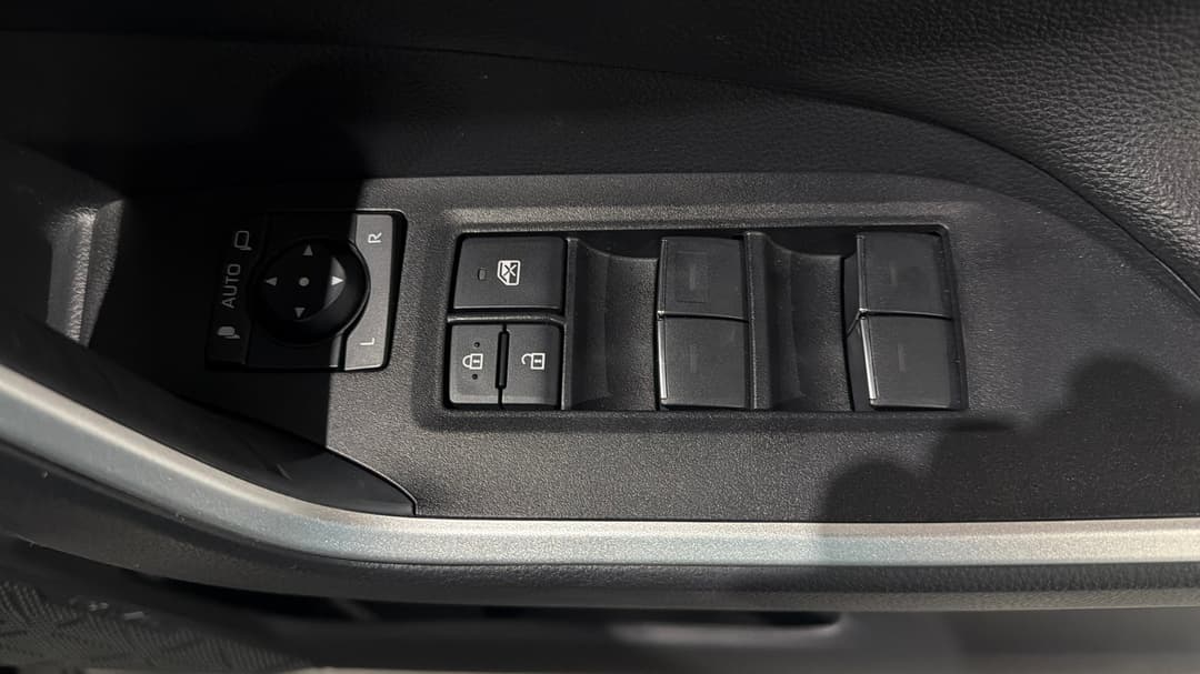 2025 Toyota RAV4 Cruiser (2WD) Hybrid, Automatic, 29489 km, Drivers Side Door Panel Controls