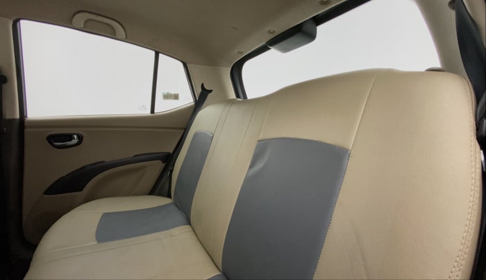 2012 Hyundai i10 MAGNA 1.2 KAPPA2, Petrol, Manual, 76,159 km, Right Side Rear Door Cabin