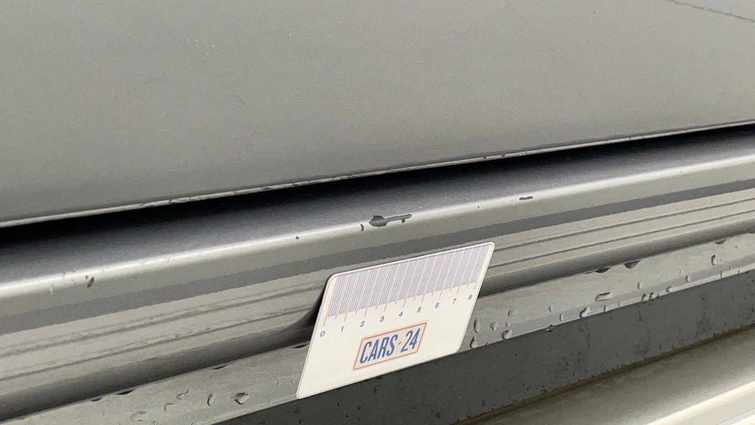 Door Sills Front LHS Chip