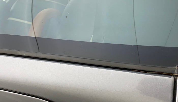 2016 Maruti Wagon R 1.0 VXI AMT, Petrol, Automatic, 23,481 km, Right A pillar - Paint is slightly faded