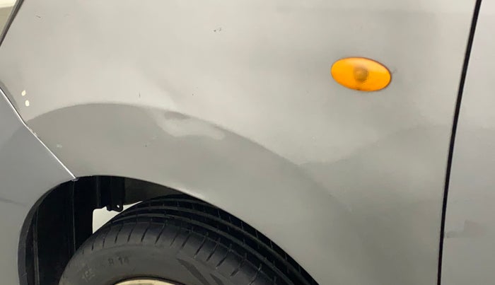 2016 Maruti Wagon R 1.0 VXI AMT, Petrol, Automatic, 23,481 km, Left fender - Paint has minor damage