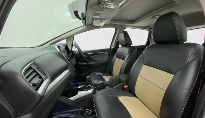 2018 Honda WR-V 1.2L I-VTEC VX MT, Petrol, Manual, 35,804 km, Right Side Front Door Cabin