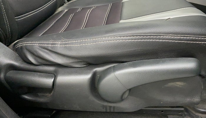 2017 Honda Jazz 1.2L I-VTEC V AT, Petrol, Automatic, 93,616 km, Driver Side Adjustment Panel