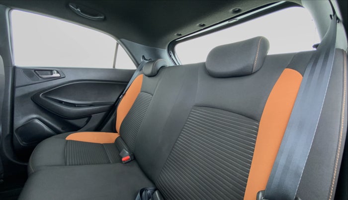 2017 Hyundai Elite i20 ASTA 1.2 DUAL TONE, Petrol, Manual, 11,594 km, Right Side Rear Door Cabin