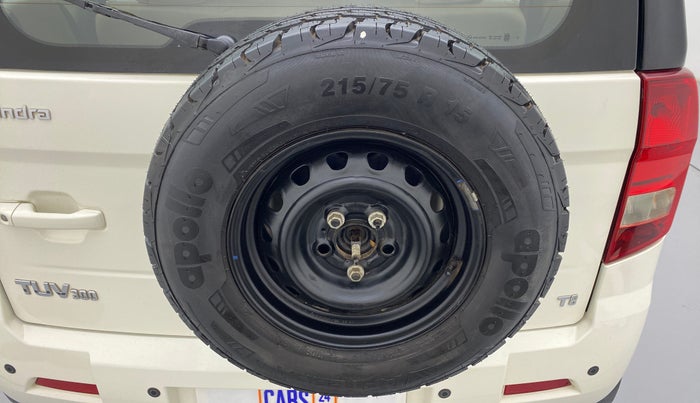 2018 Mahindra TUV300 T8, Diesel, Manual, 32,168 km, Spare Tyre