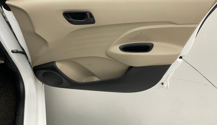 2020 Hyundai NEW SANTRO SPORTZ 1.1, Petrol, Manual, 7,493 km, Driver Side Door Panels Control