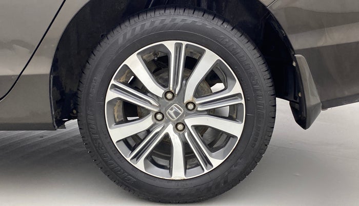 2017 Honda City V MT PETROL, Petrol, Manual, 44,308 km, Left Rear Wheel