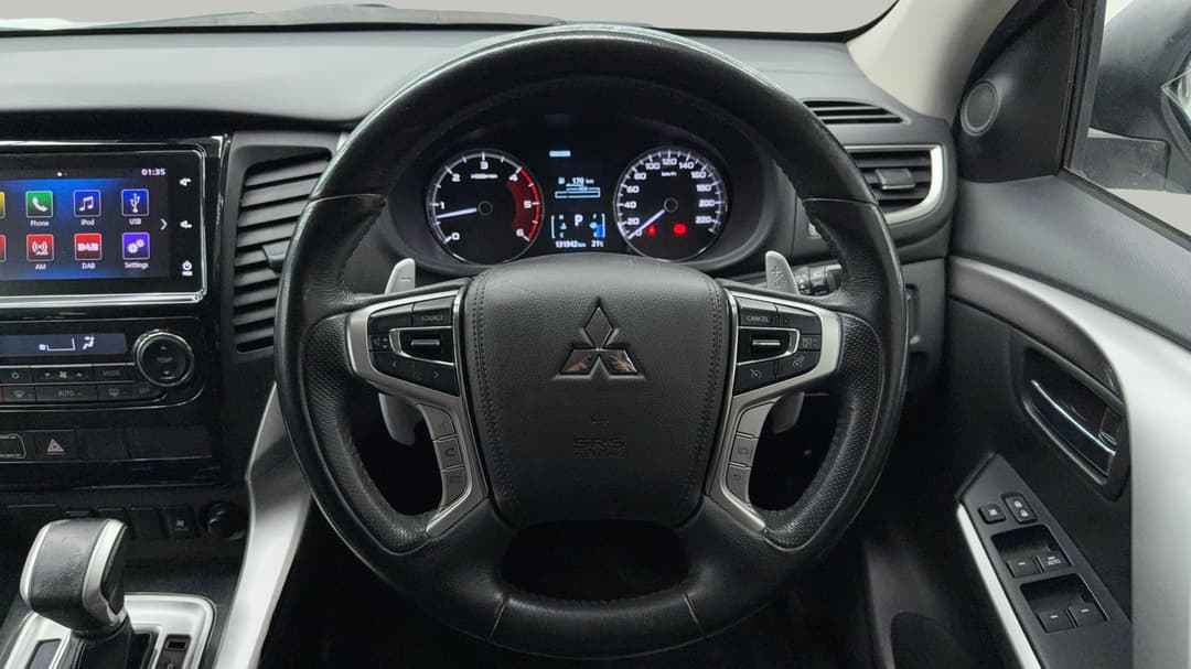 2017 Mitsubishi Pajero Sport Gls (4x4) 7 Seat, Automatic, 131942 km, Steering Wheel Close-up