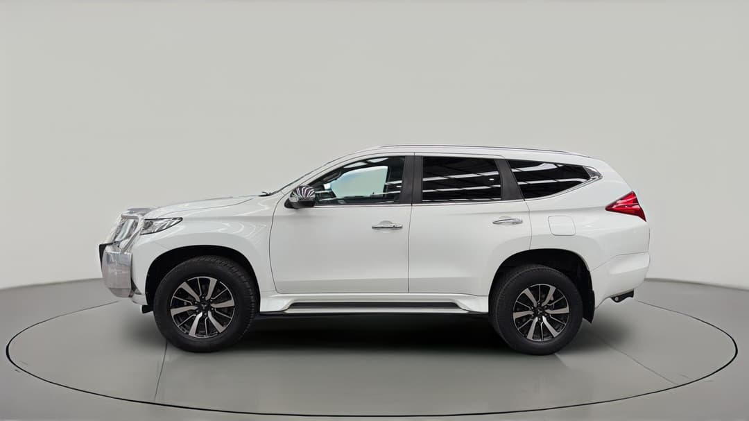 2017 Mitsubishi Pajero Sport Gls (4x4) 7 Seat, Automatic, 131942 km, Left Side View