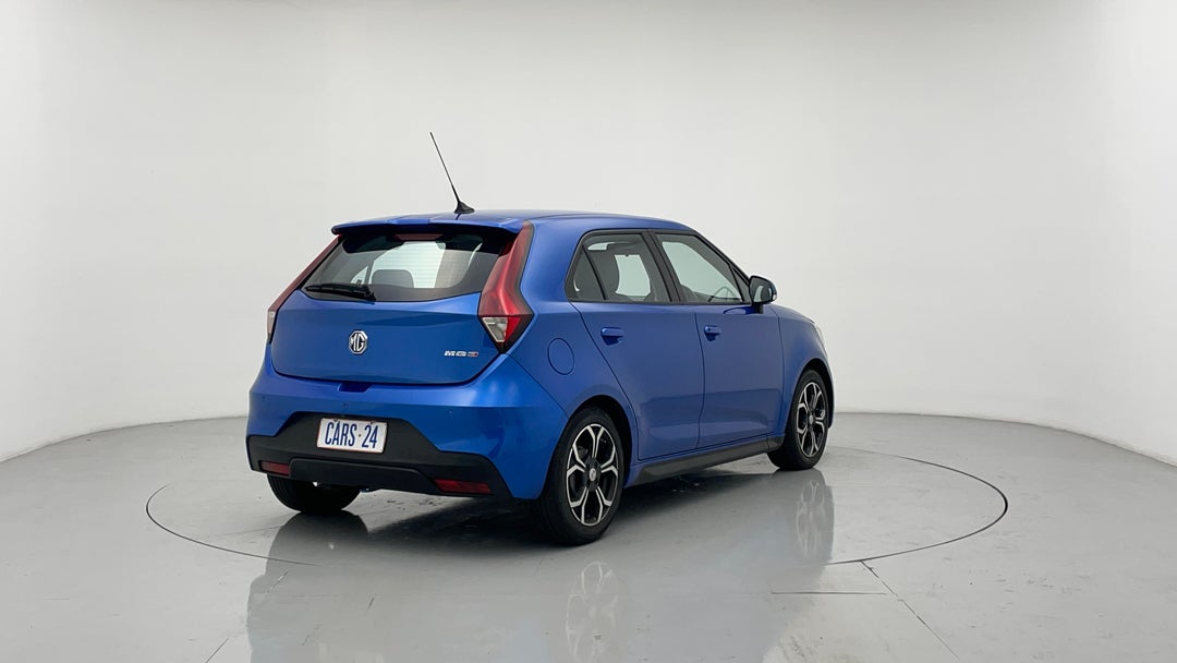 Right Back Diagonal (45- Degree) View